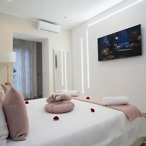 https://homesweethomect.taorminaitalyhotels.com